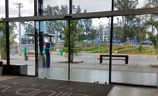 06-07-automatiktür-valor_t